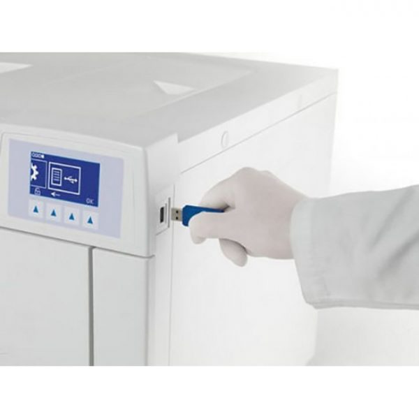 SW-22-avtoklav-klassa-B-s-sensornym-jekranom-22-l-Stern-Weber-Italija-2